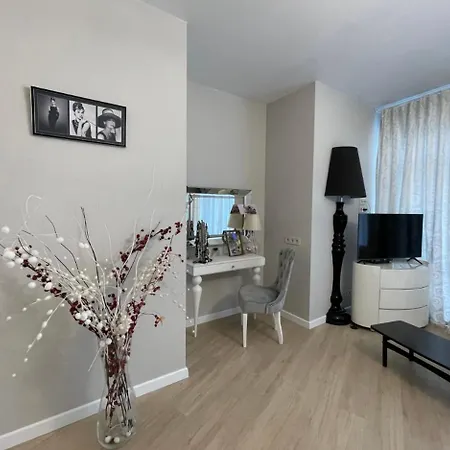 Prime In The Centre With Bbq