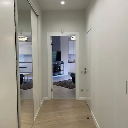 Prime In The Centre With Bbq Apartamento *